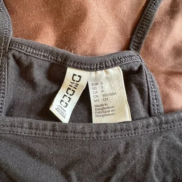 Divided H&M Brand - Picture 2 of 2